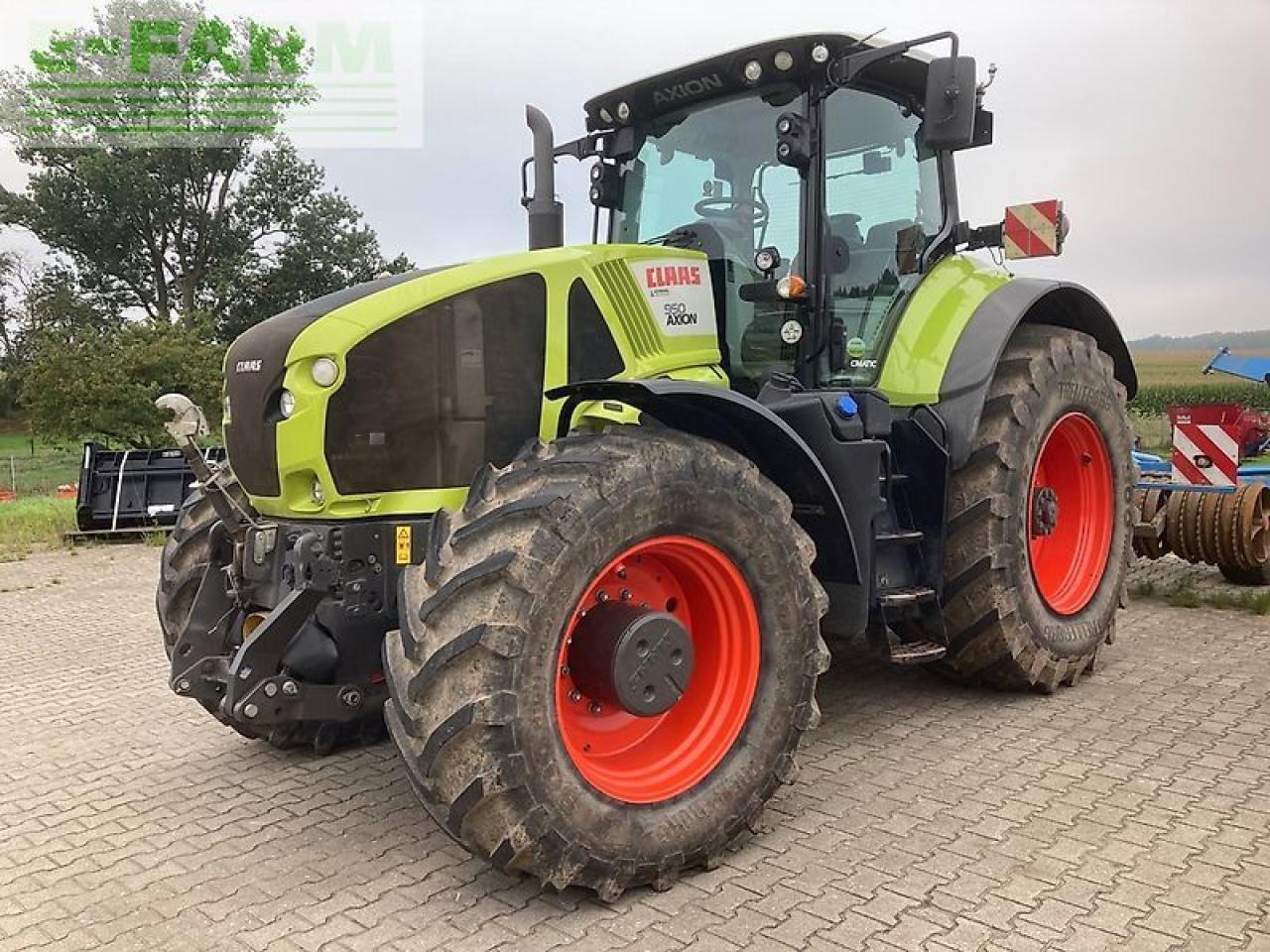 CLAAS axion 950 - Tractor: foto 1 CLAAS axion 950 - Tractor: foto 1
