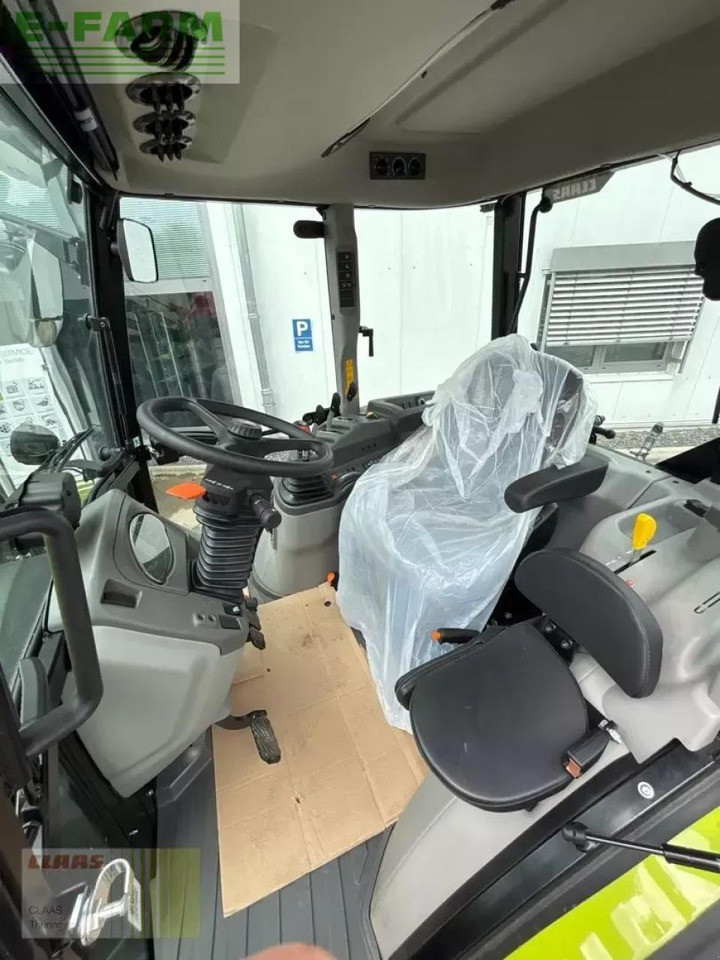 CLAAS axos 240 - Tractor: foto 4 CLAAS axos 240 - Tractor: foto 4