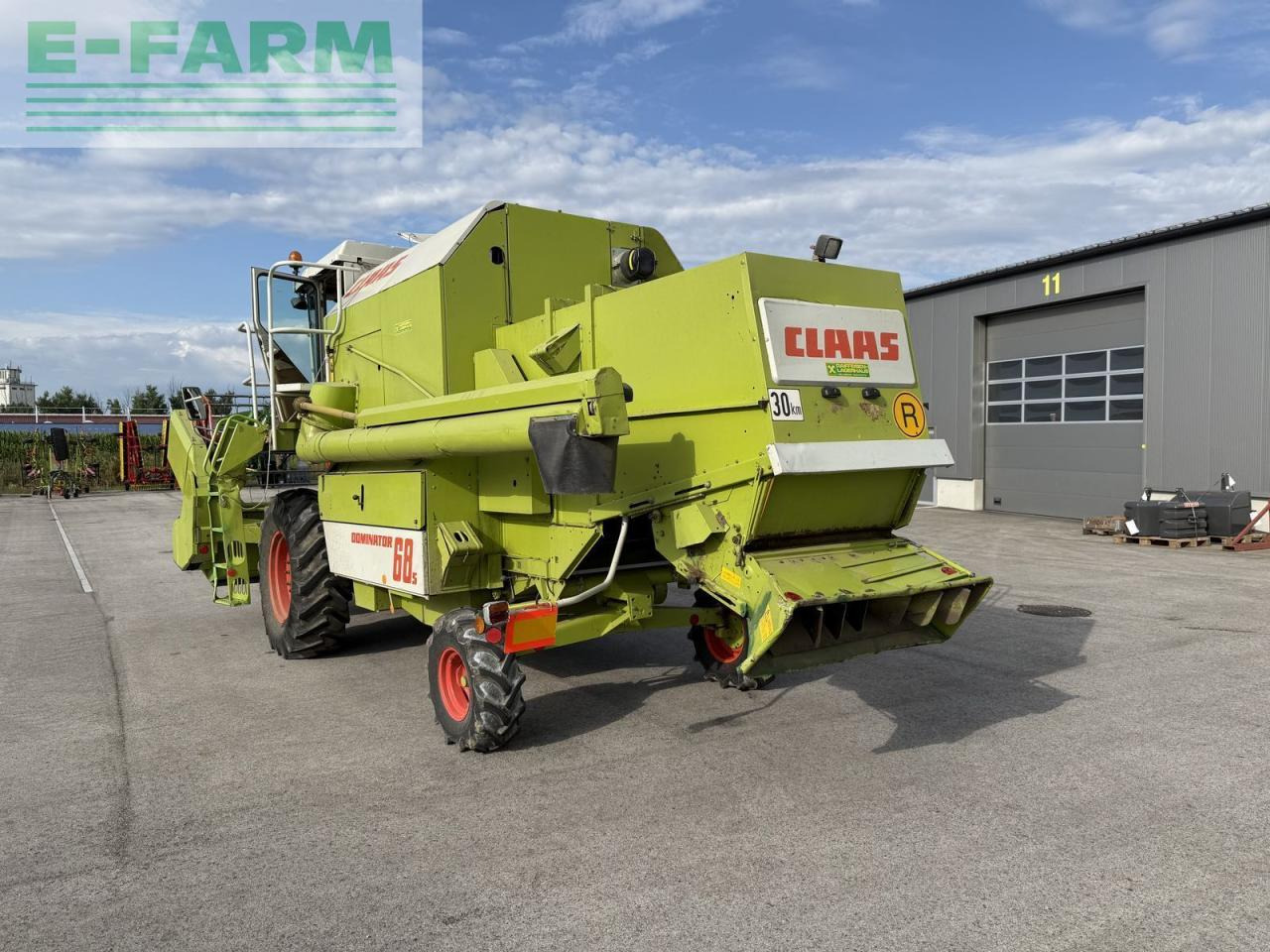 CLAAS dominator 68 s - Cosechadora de granos: foto 2 CLAAS dominator 68 s - Cosechadora de granos: foto 2