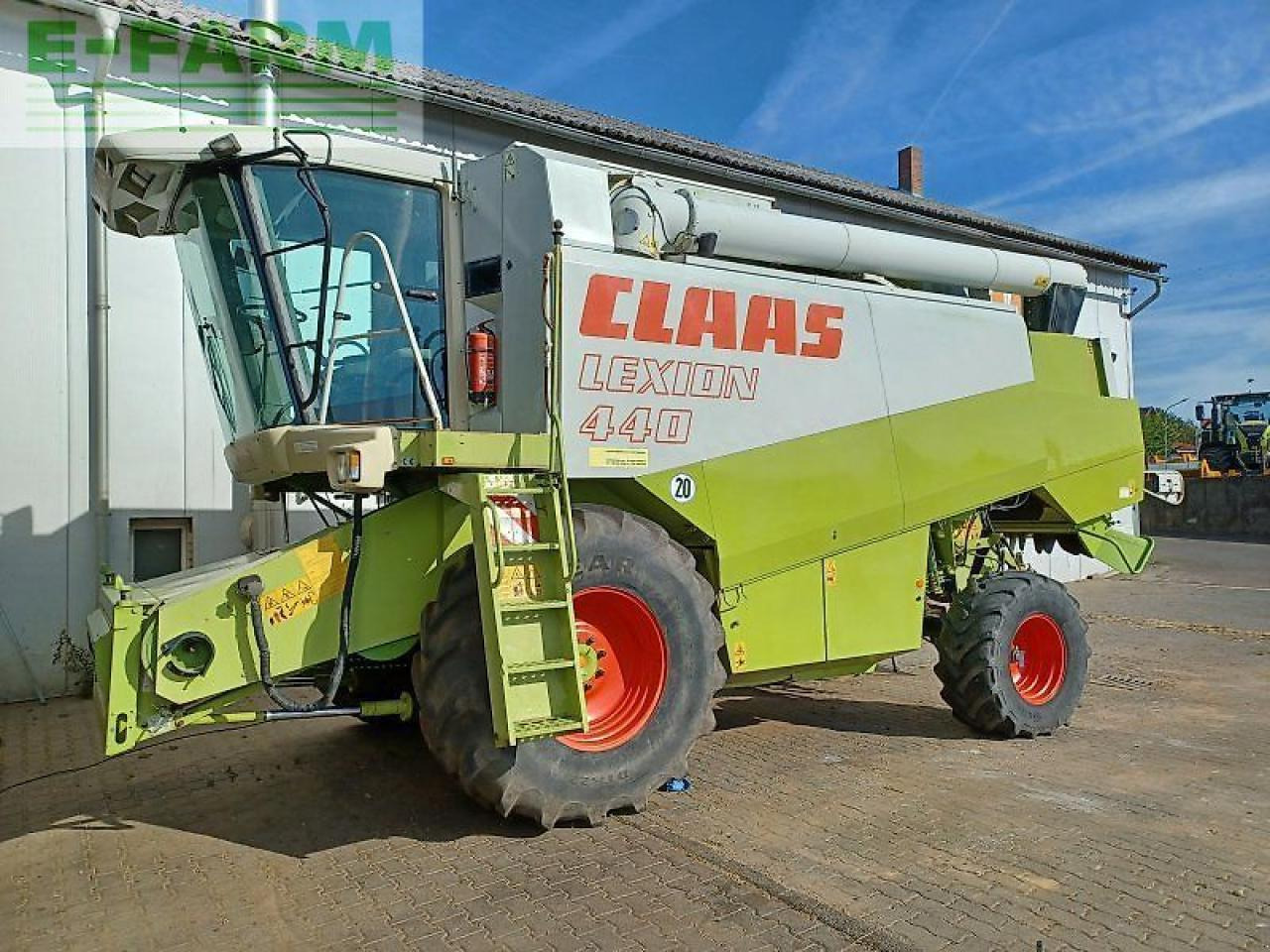 CLAAS lexion 440 - Cosechadora de granos: foto 1 CLAAS lexion 440 - Cosechadora de granos: foto 1