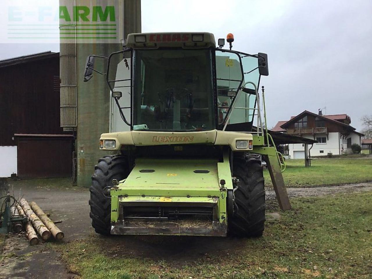 CLAAS lexion 450 - Cosechadora de granos: foto 2 CLAAS lexion 450 - Cosechadora de granos: foto 2