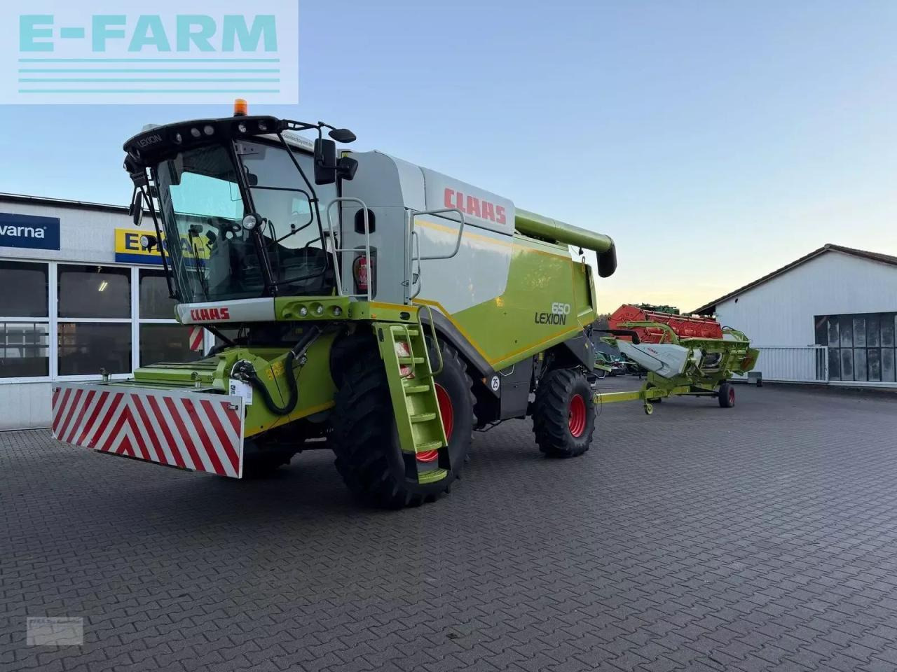 CLAAS lexion 650 (stage iiib) - Cosechadora de granos: foto 1 CLAAS lexion 650 (stage iiib) - Cosechadora de granos: foto 1