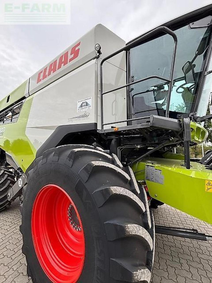 CLAAS lexion 6800 - Cosechadora de granos: foto 5 CLAAS lexion 6800 - Cosechadora de granos: foto 5