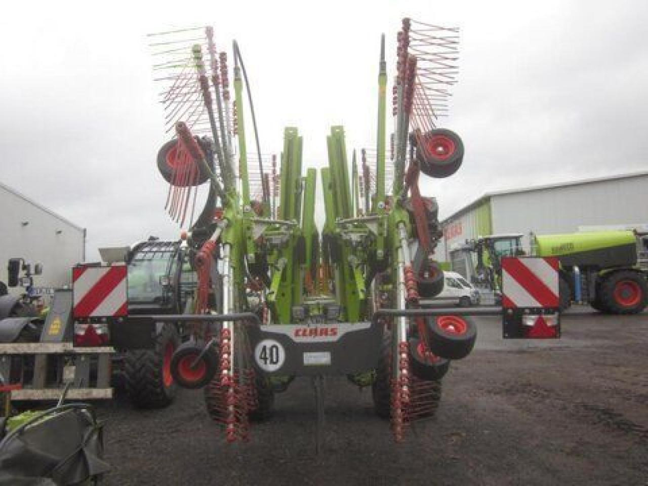 CLAAS liner 4900 business - Henificadora: foto 4 CLAAS liner 4900 business - Henificadora: foto 4
