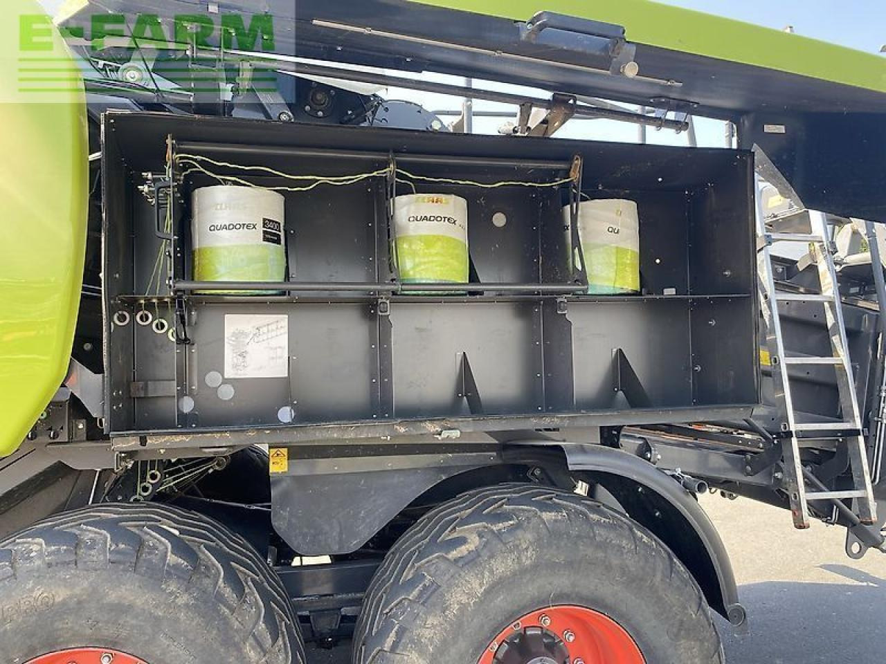 CLAAS quadrant 5300 rc evolution einsatzbereit geringe ballenzahl - Empacadora de pacas cuadradas: foto 5 CLAAS quadrant 5300 rc evolution einsatzbereit geringe ballenzahl - Empacadora de pacas cuadradas: foto 5