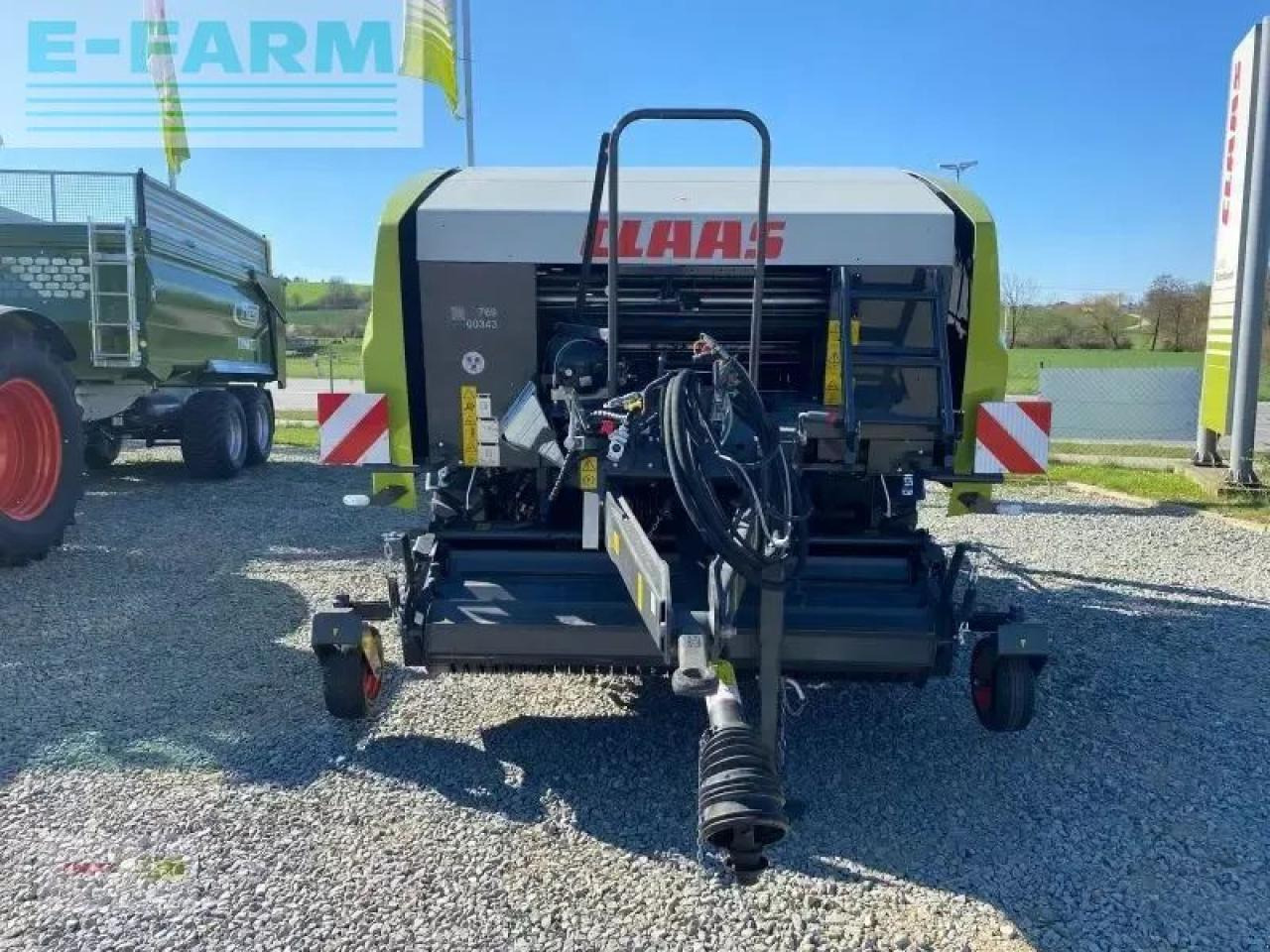 CLAAS rollant 454 rc uniwrap - Empacadora de pacas cuadradas: foto 2 CLAAS rollant 454 rc uniwrap - Empacadora de pacas cuadradas: foto 2