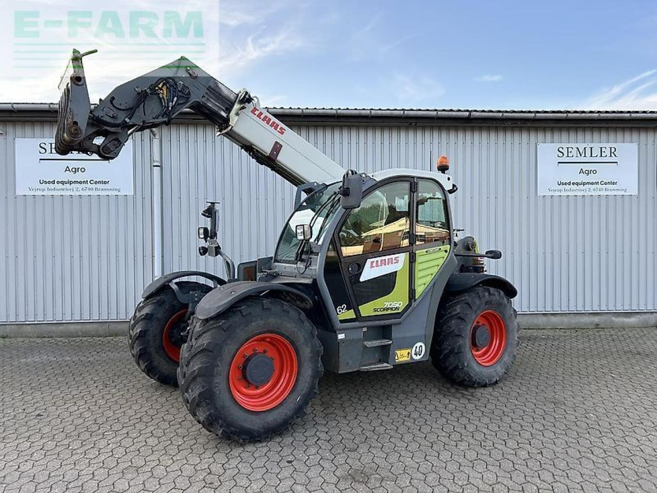 CLAAS scorpion 7050 - Manipulador telescópico: foto 1 CLAAS scorpion 7050 - Manipulador telescópico: foto 1