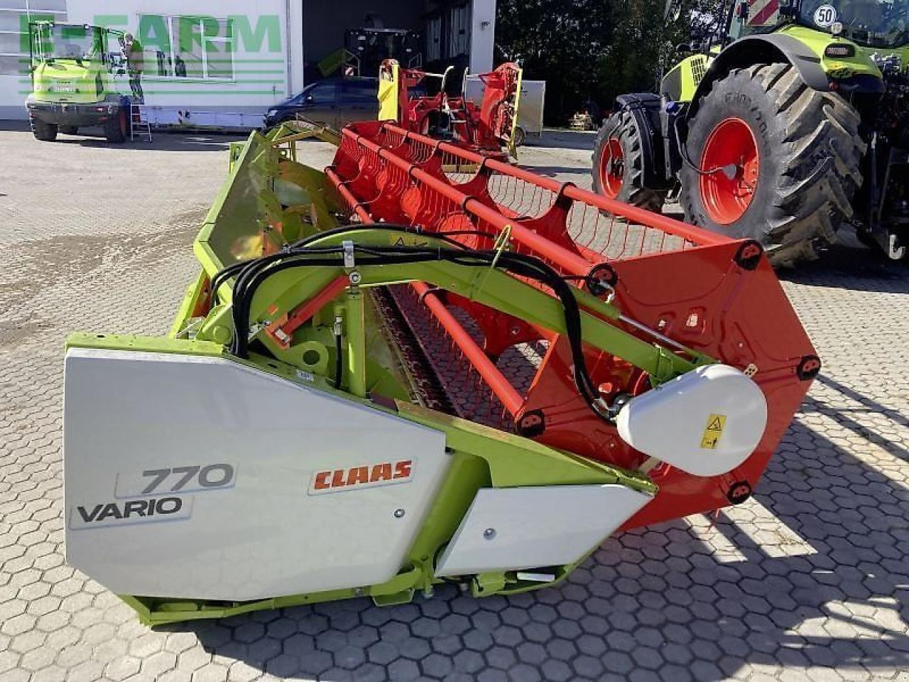 CLAAS vario 770 + transportwagen neu - Accesorios para cosechadoras de forraje: foto 1 CLAAS vario 770 + transportwagen neu - Accesorios para cosechadoras de forraje: foto 1