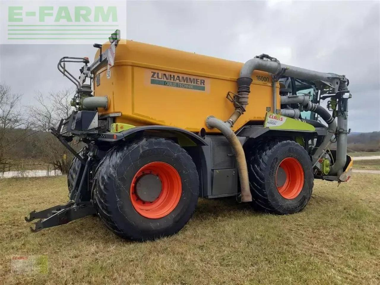 CLAAS xerion 4000 saddle trac SADDLE TRAC - Pulverizador autopropulsado: foto 3 CLAAS xerion 4000 saddle trac SADDLE TRAC - Pulverizador autopropulsado: foto 3