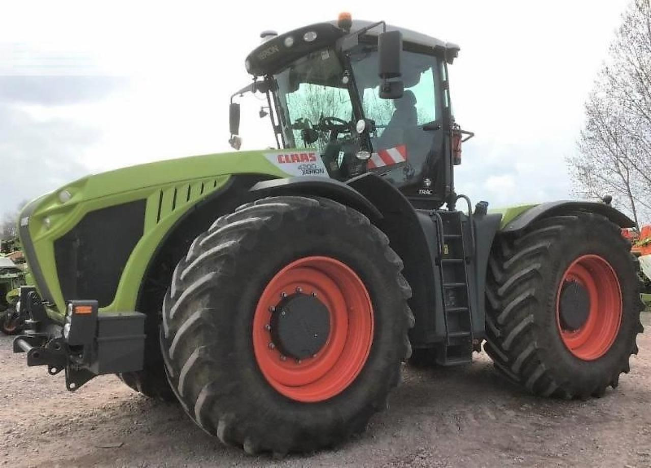 CLAAS xerion 4200 trac TRAC - Tractor: foto 1 CLAAS xerion 4200 trac TRAC - Tractor: foto 1