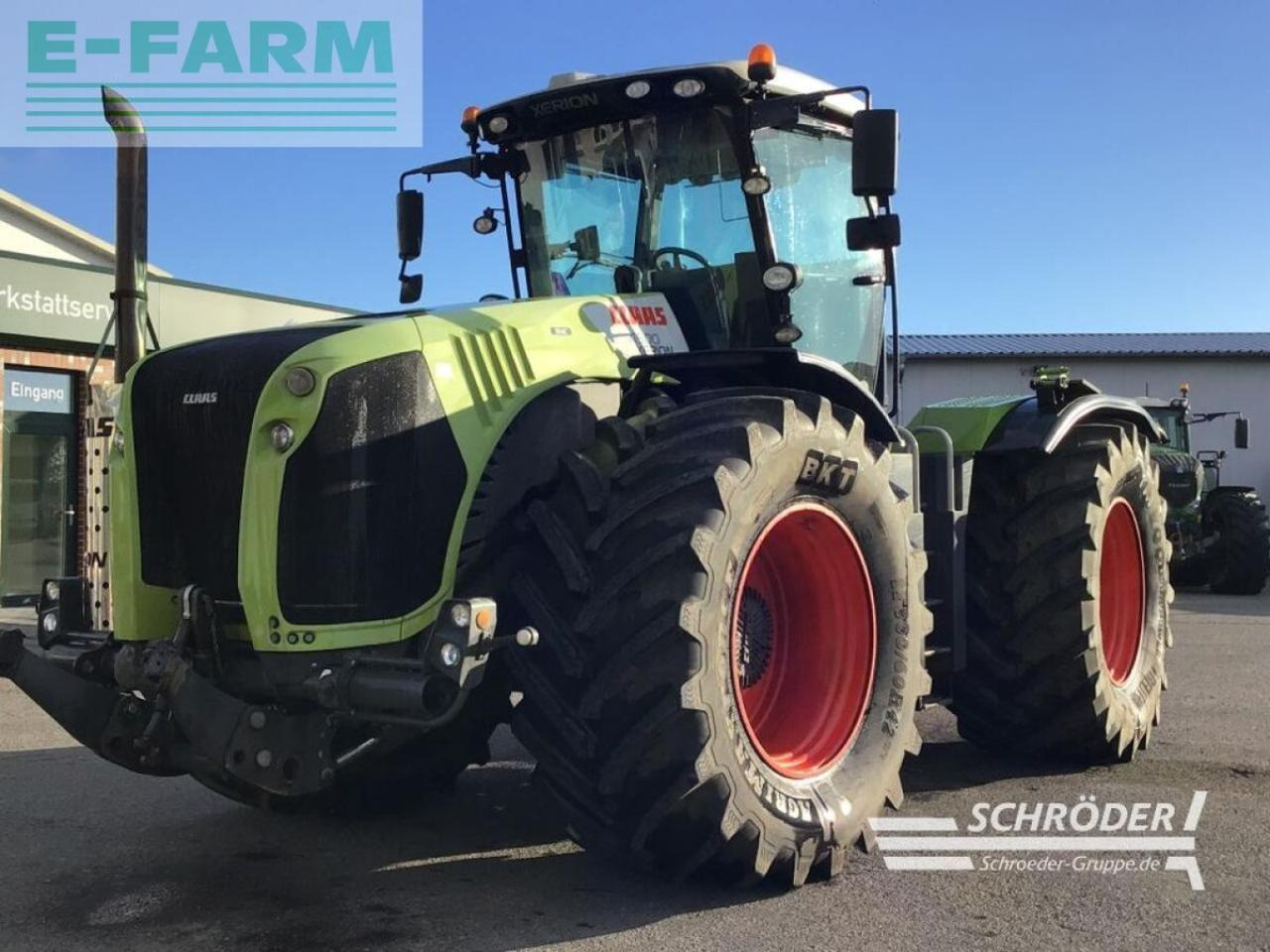 CLAAS xerion 4500 - Tractor: foto 2 CLAAS xerion 4500 - Tractor: foto 2