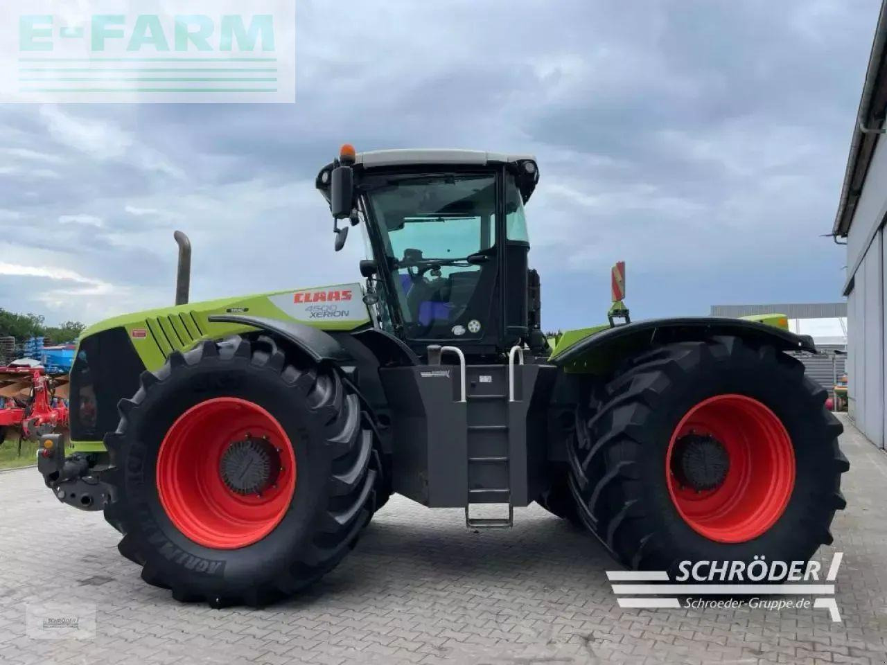 CLAAS xerion 4500 - Tractor: foto 4 CLAAS xerion 4500 - Tractor: foto 4