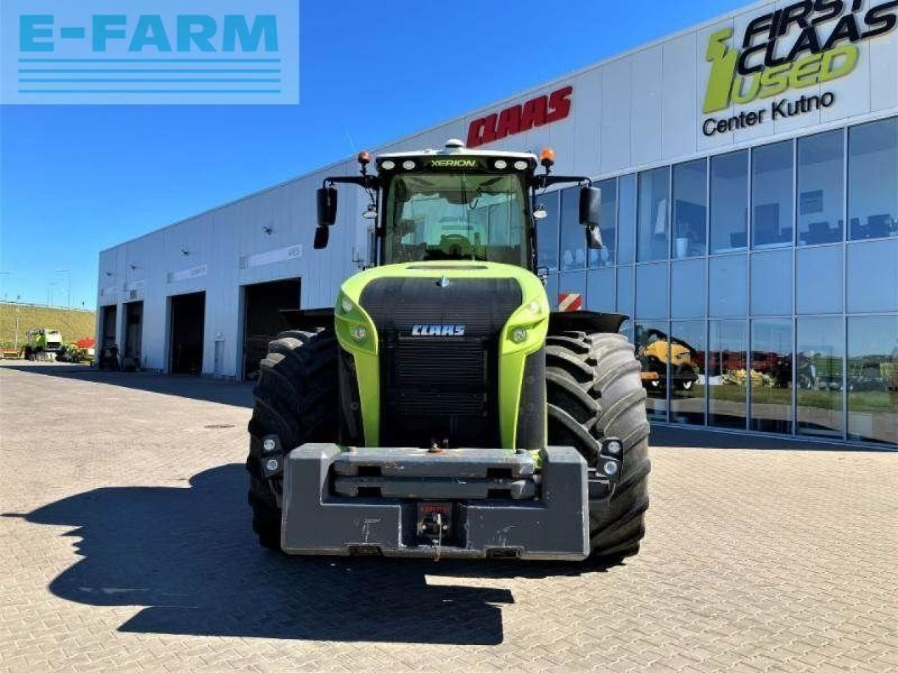 CLAAS xerion 5000 - Tractor: foto 2 CLAAS xerion 5000 - Tractor: foto 2
