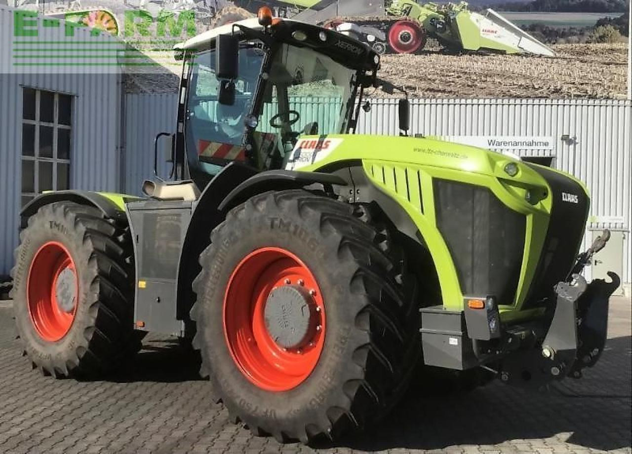 CLAAS xerion 5000 vc - Tractor: foto 2 CLAAS xerion 5000 vc - Tractor: foto 2