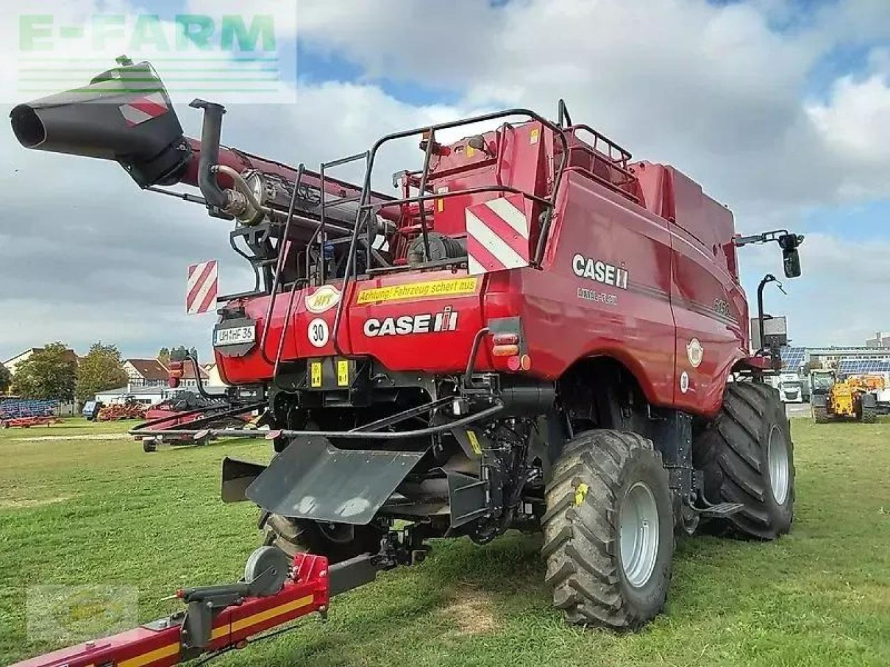 Case-IH axial-flow 6150 inkl. 6,70 m schneidwerk und wagen - Cosechadora de granos: foto 4 Case-IH axial-flow 6150 inkl. 6,70 m schneidwerk und wagen - Cosechadora de granos: foto 4