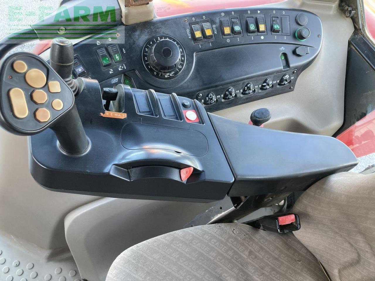 Tractor Case-IH cvx 1155 profimodell: foto 17 Tractor Case-IH cvx 1155 profimodell: foto 17