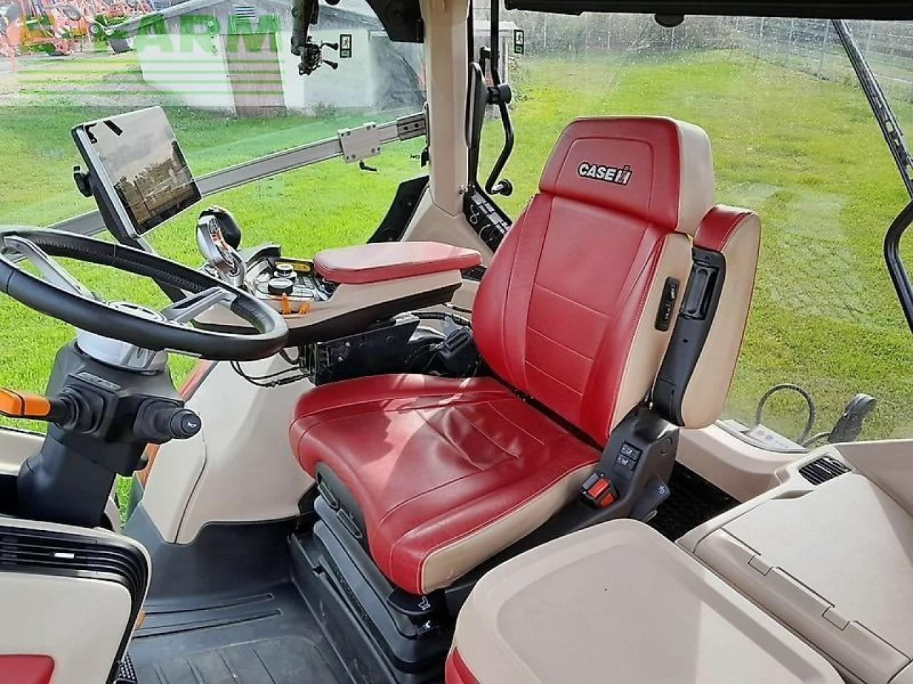 Case-IH optum 300 cvx CVX - Tractor: foto 5 Case-IH optum 300 cvx CVX - Tractor: foto 5