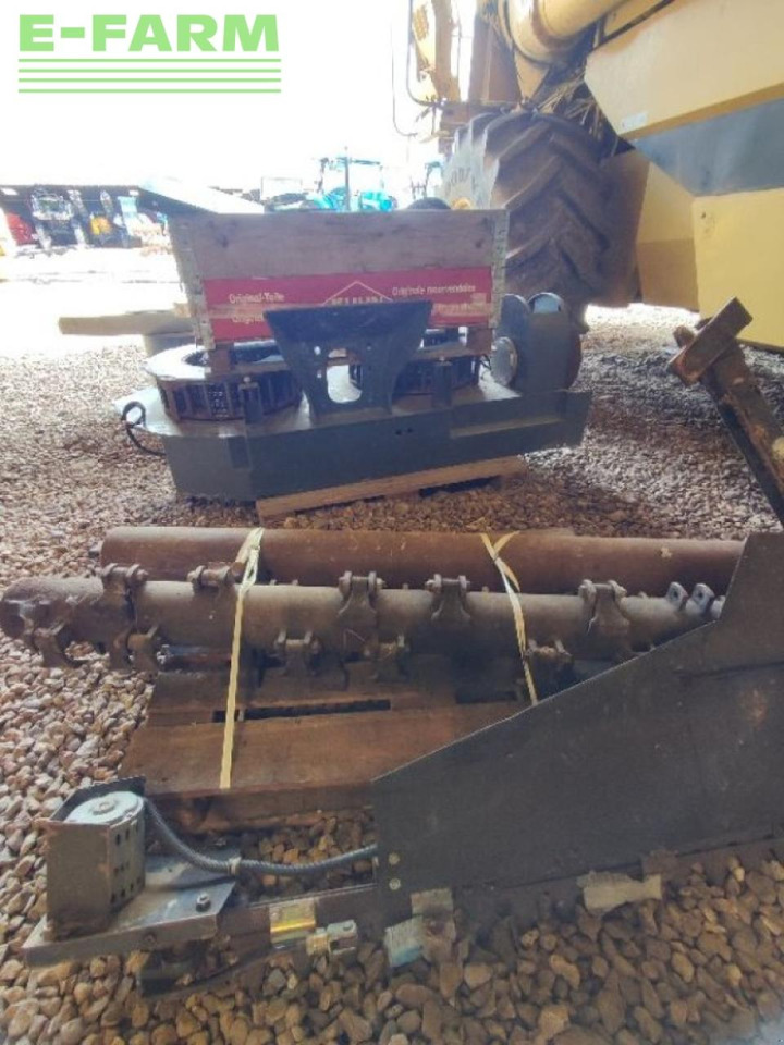 Cosechadora de granos Case-IH seed terminator bouchard diffusion: foto 8