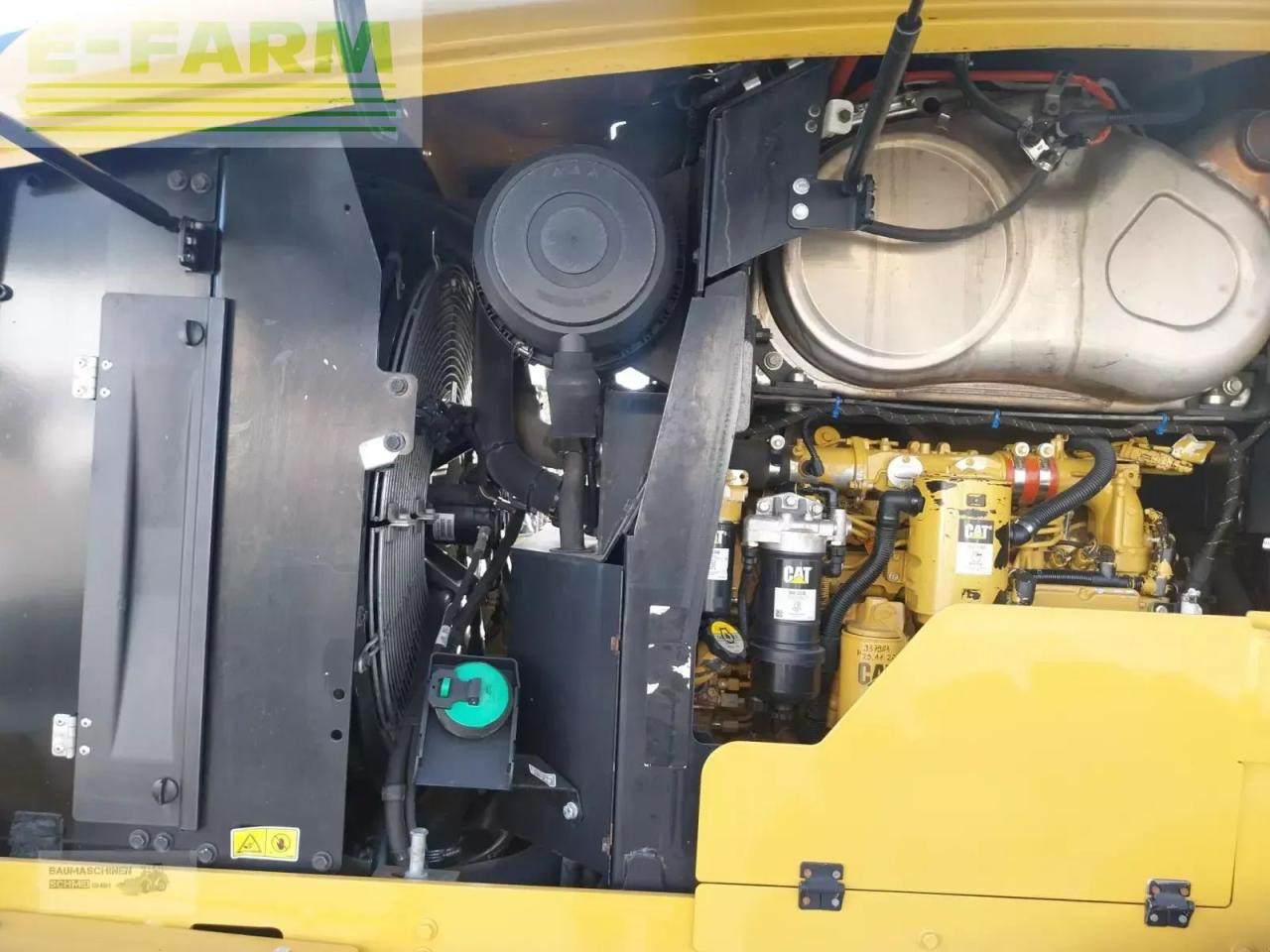 Caterpillar 926 m - Miniexcavadora: foto 5 Caterpillar 926 m - Miniexcavadora: foto 5