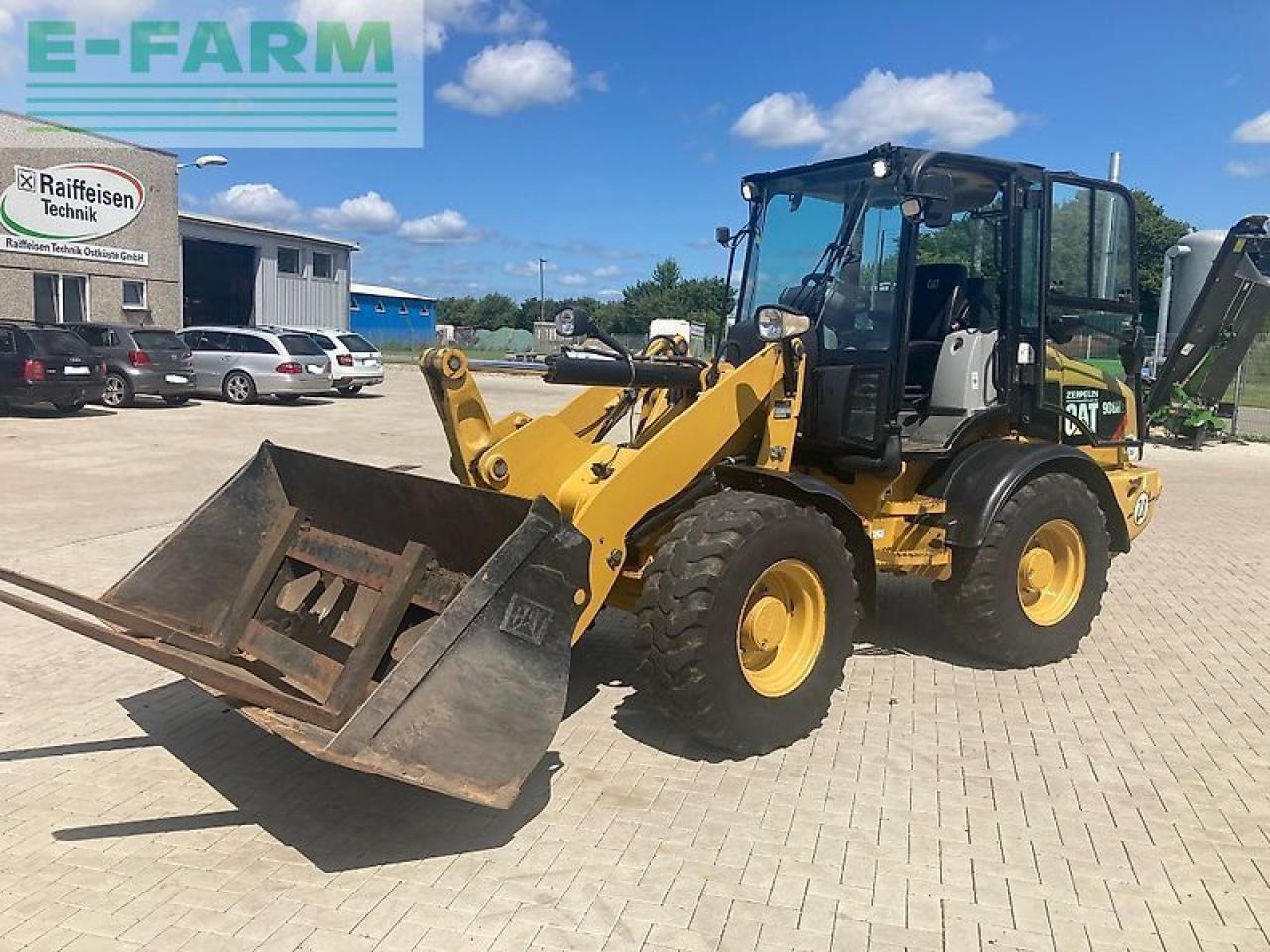 Caterpillar radlader cat 908 h2 - Miniexcavadora: foto 2 Caterpillar radlader cat 908 h2 - Miniexcavadora: foto 2