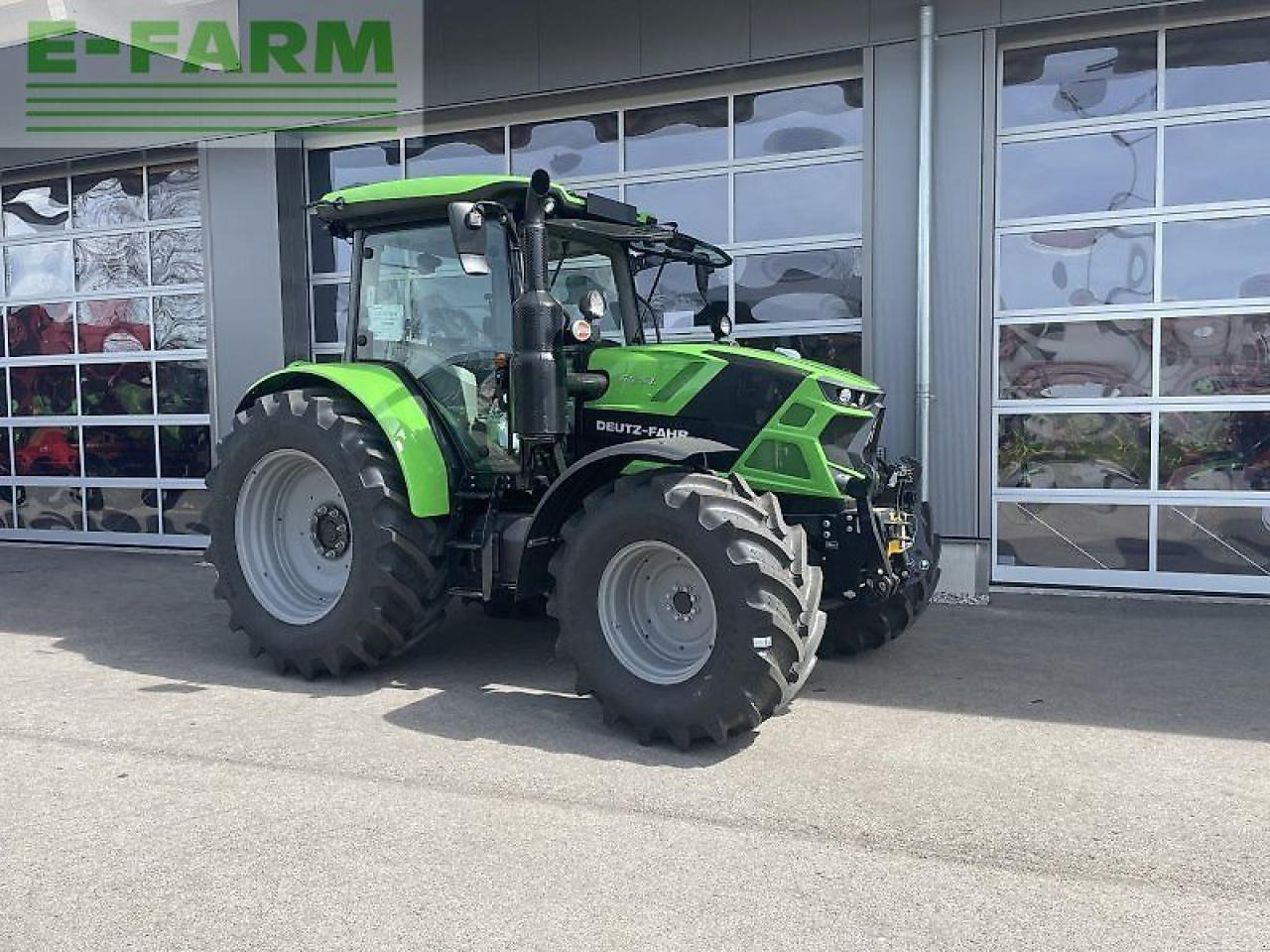 Deutz-Fahr 6125c powershift PowerShift - Tractor: foto 2 Deutz-Fahr 6125c powershift PowerShift - Tractor: foto 2