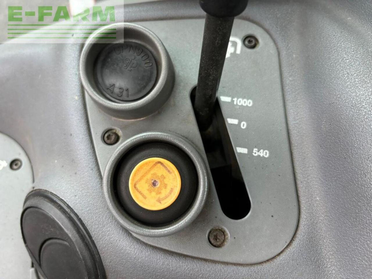Tractor Deutz-Fahr agrotron 165: foto 25