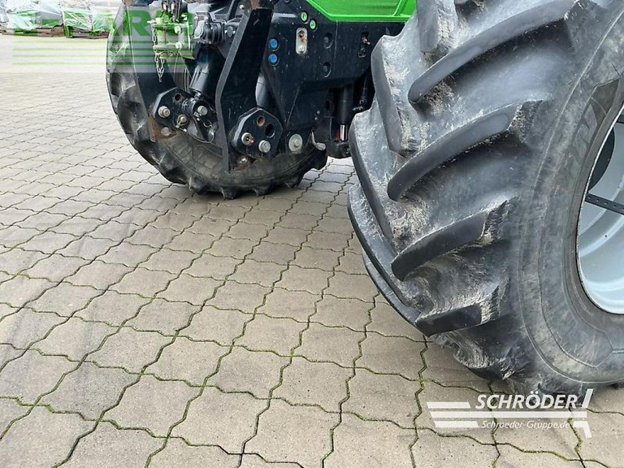 Deutz-Fahr agrotron 7250 ttv | rtk TTV - Tractor: foto 3 Deutz-Fahr agrotron 7250 ttv | rtk TTV - Tractor: foto 3