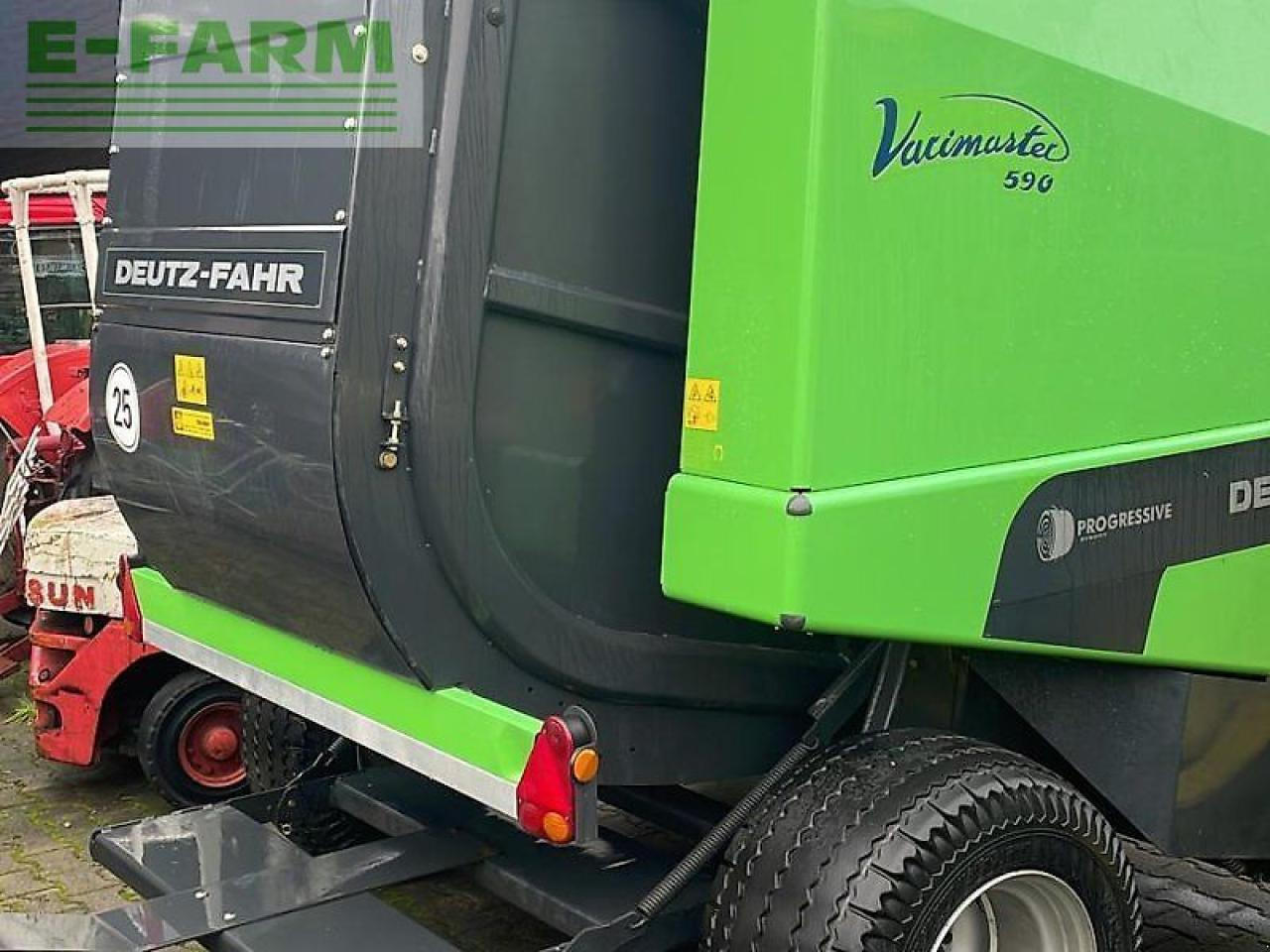 Deutz-Fahr vari master 590 - Empacadora de pacas cuadradas: foto 3 Deutz-Fahr vari master 590 - Empacadora de pacas cuadradas: foto 3