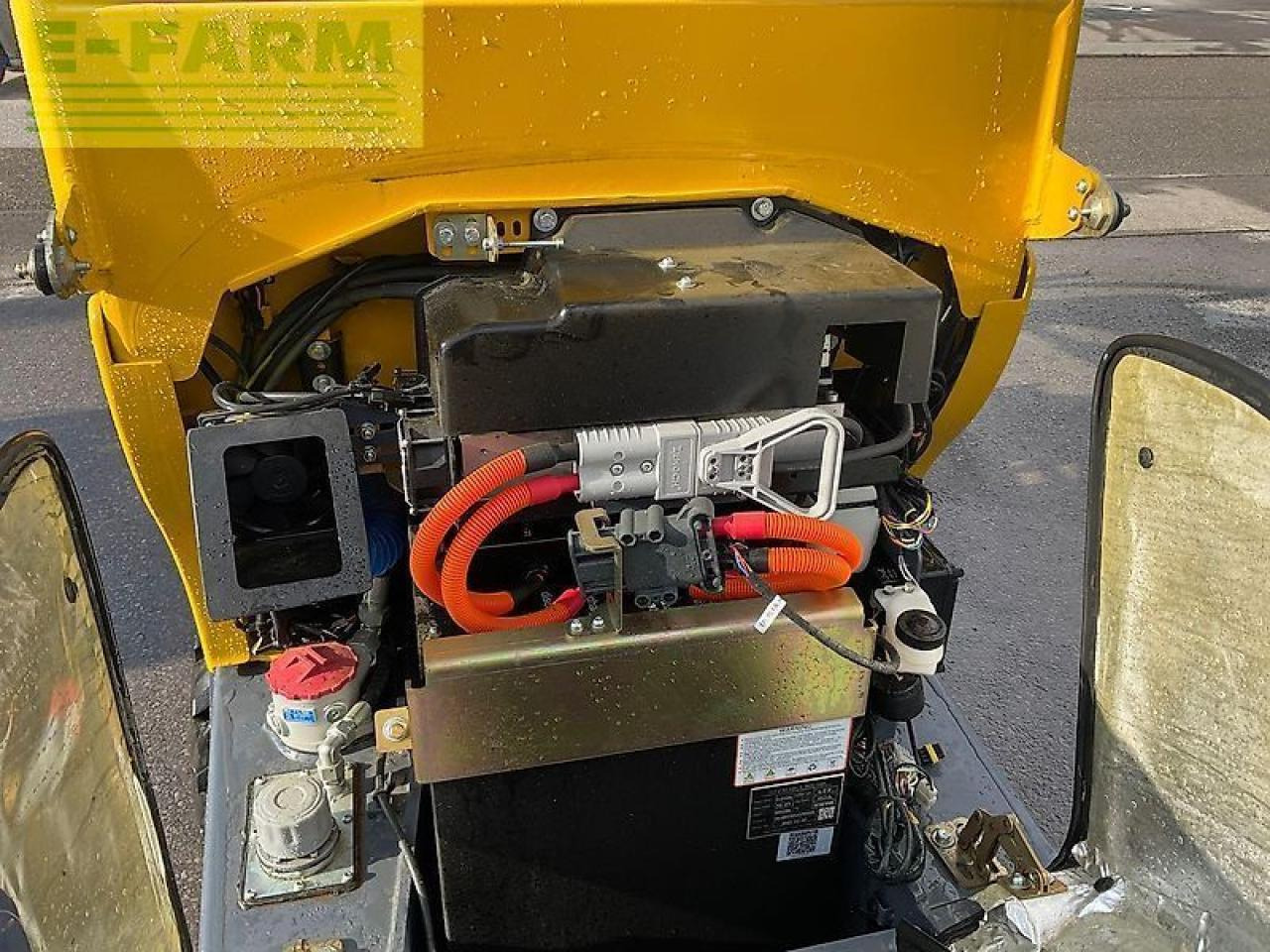 Eurotrac w11 e - Miniexcavadora: foto 4 Eurotrac w11 e - Miniexcavadora: foto 4