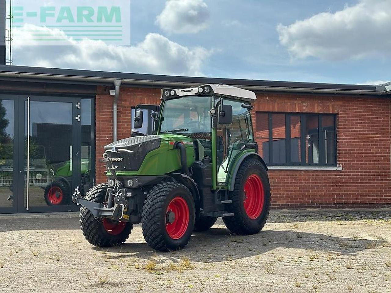 Fendt 209 f vario profi plus setting2 F - Tractor: foto 1 Fendt 209 f vario profi plus setting2 F - Tractor: foto 1