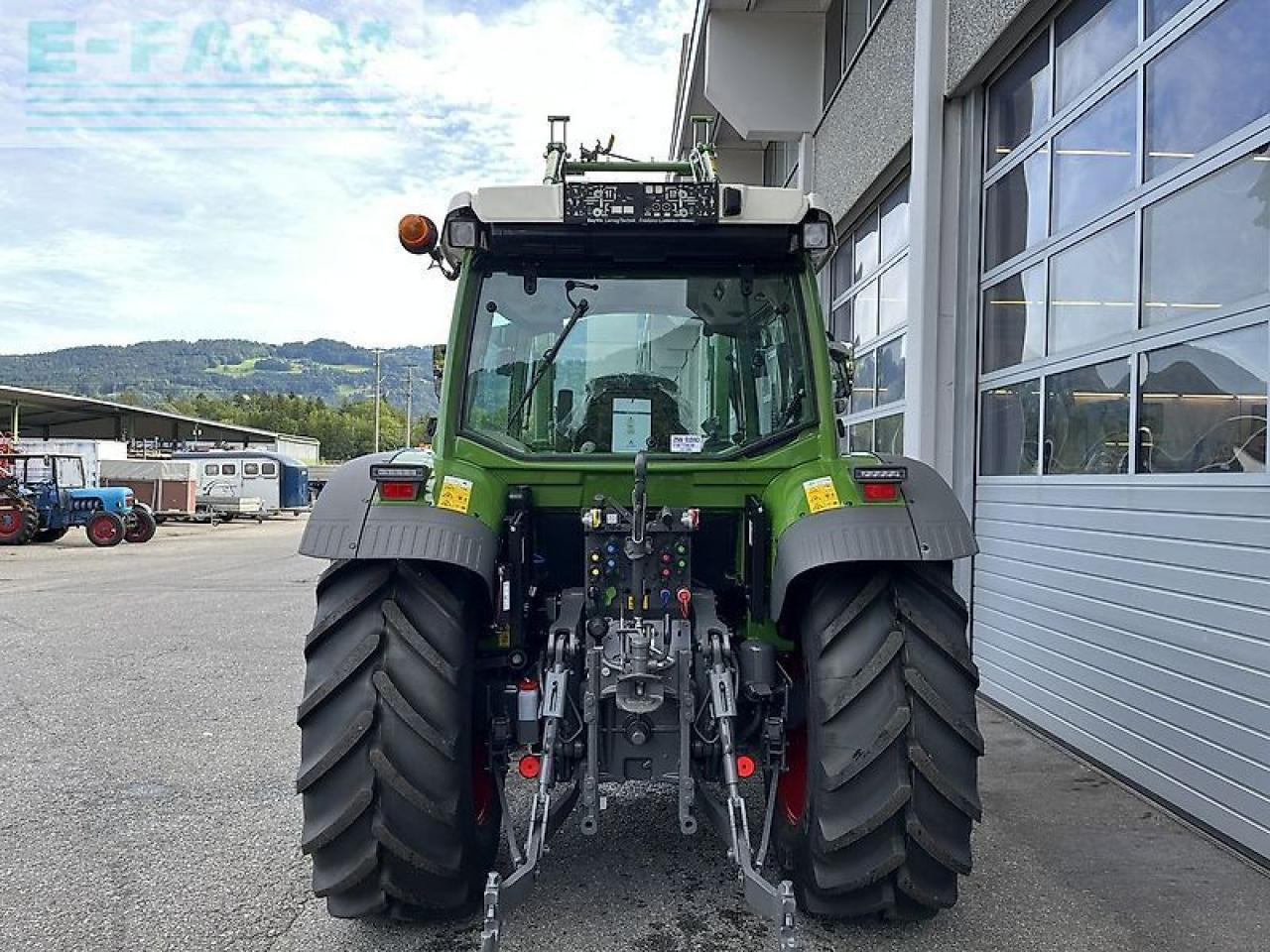 Fendt 211 s vario gen3 power setting 2 - Tractor: foto 5 Fendt 211 s vario gen3 power setting 2 - Tractor: foto 5
