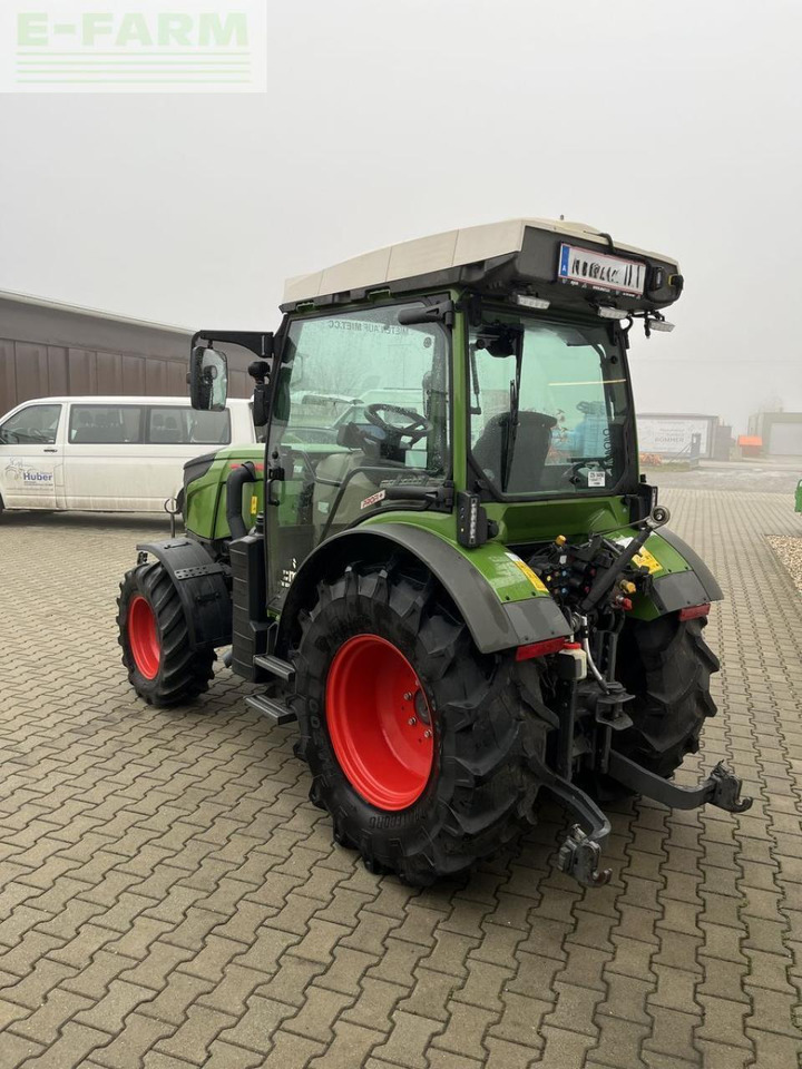 Fendt 211 vario f (gen3) F - Tractor: foto 5 Fendt 211 vario f (gen3) F - Tractor: foto 5