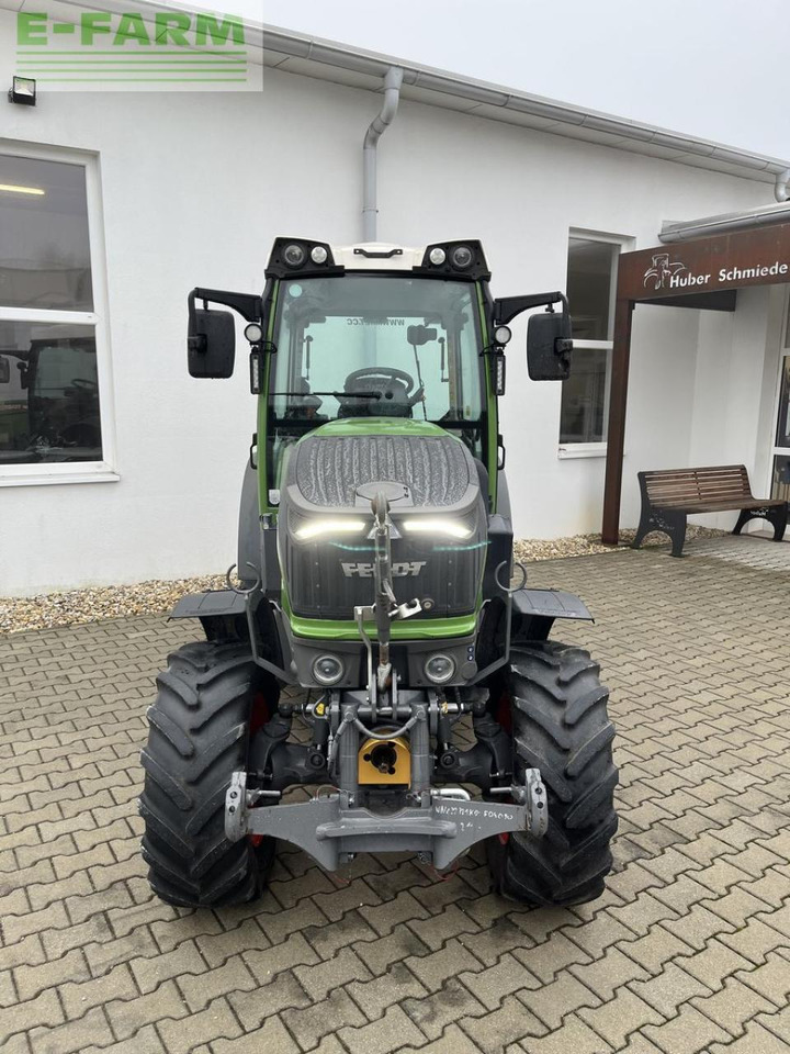 Fendt 211 vario f (gen3) F - Tractor: foto 2 Fendt 211 vario f (gen3) F - Tractor: foto 2