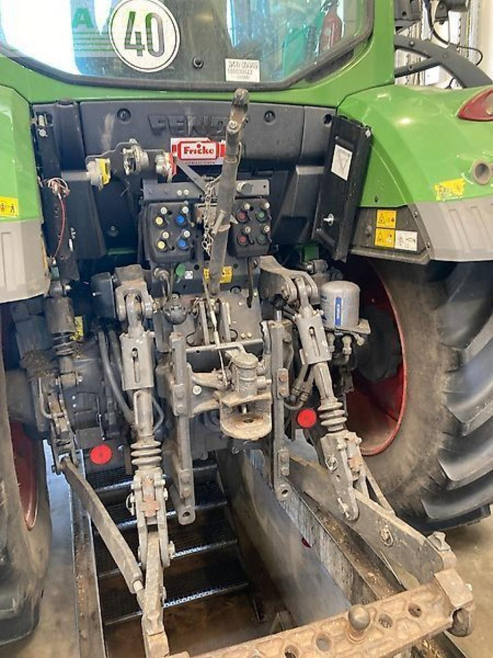 Fendt 310 vario power s4 tms mit frontlader Power - Tractor: foto 5 Fendt 310 vario power s4 tms mit frontlader Power - Tractor: foto 5