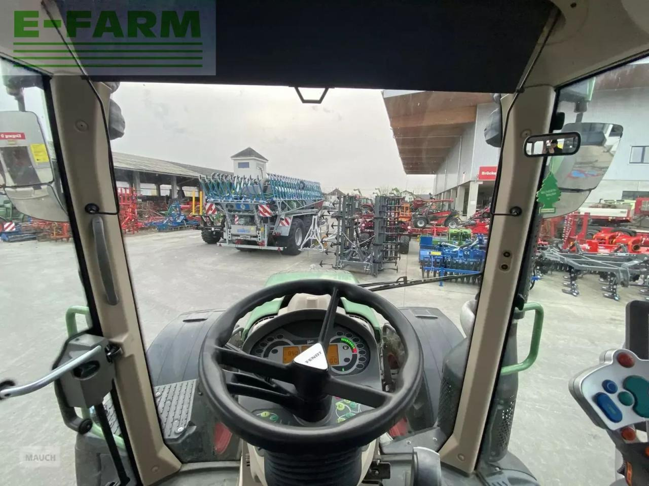Tractor Fendt 513 vario power Power: foto 14