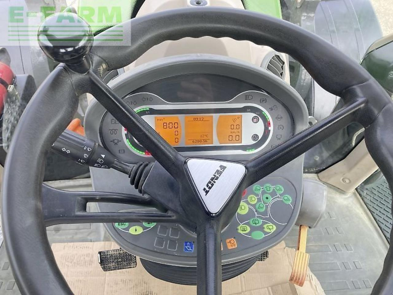 Tractor Fendt 718 vario s4 profi plus ProfiPlus: foto 16