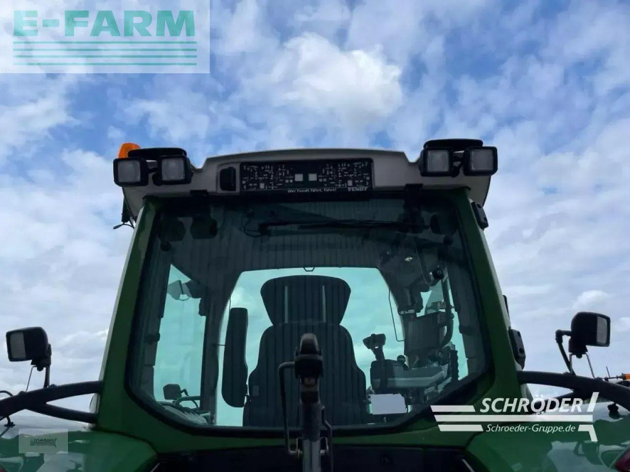 Tractor Fendt 724 vario s4 profi plus ProfiPlus: foto 16