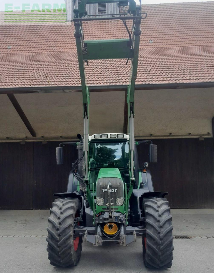 Fendt 820 Vario - Tractor: foto 1 Fendt 820 Vario - Tractor: foto 1