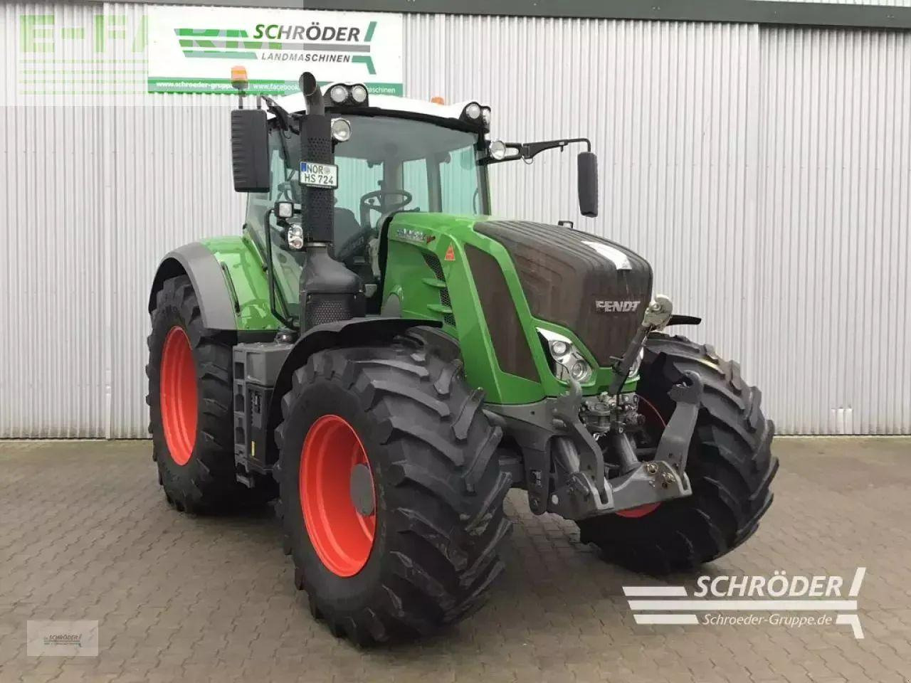 Fendt 824 s4 profi plus - Tractor: foto 1 Fendt 824 s4 profi plus - Tractor: foto 1