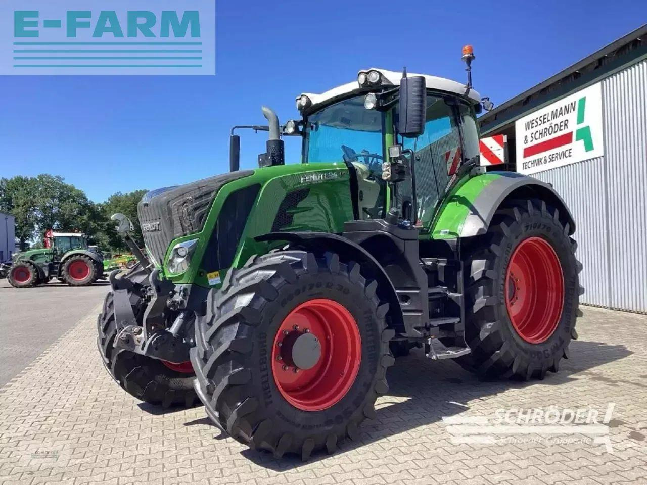 Fendt 824 vario s4 profi plus ProfiPlus - Tractor: foto 4 Fendt 824 vario s4 profi plus ProfiPlus - Tractor: foto 4
