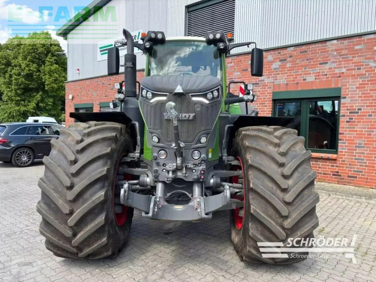 Tractor Fendt 933 vario gen7 profi plus ProfiPlus: foto 9 Tractor Fendt 933 vario gen7 profi plus ProfiPlus: foto 9