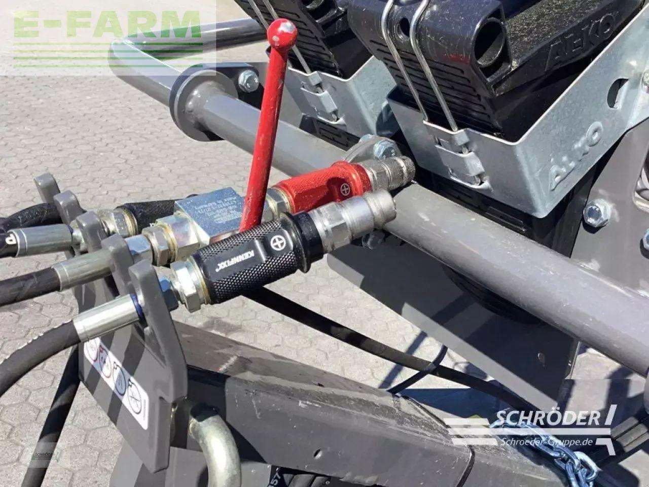 Fendt lotus 1250 t - Henificadora: foto 2 Fendt lotus 1250 t - Henificadora: foto 2