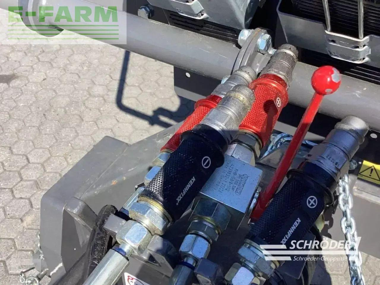 Fendt lotus 1250 t - Henificadora: foto 4 Fendt lotus 1250 t - Henificadora: foto 4