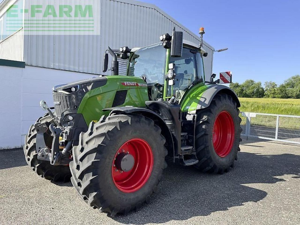 Fendt traktor fendt 728 vario gen7 - Tractor: foto 1 Fendt traktor fendt 728 vario gen7 - Tractor: foto 1
