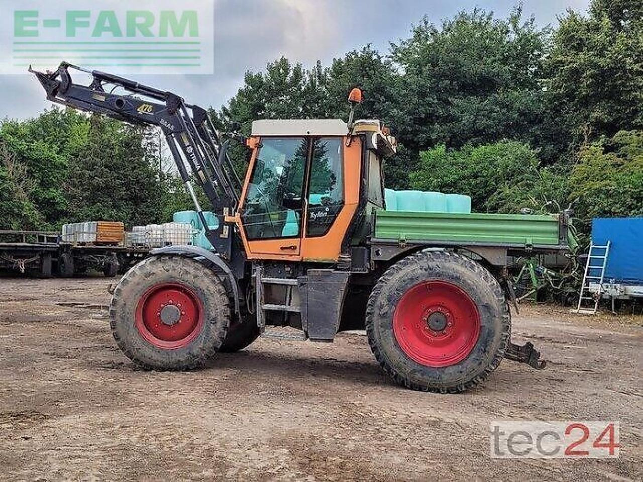 Fendt xylon 522 - Tractor: foto 3 Fendt xylon 522 - Tractor: foto 3