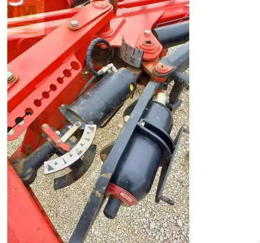 Gregoire Besson gregoire besson - Arado: foto 5 Gregoire Besson gregoire besson - Arado: foto 5