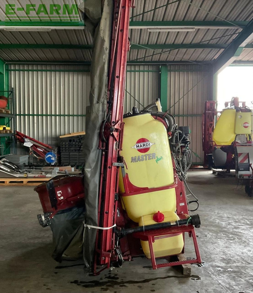 Hardi Master 1200 Twin Stream - Pulverizador arrastrado: foto 5 Hardi Master 1200 Twin Stream - Pulverizador arrastrado: foto 5
