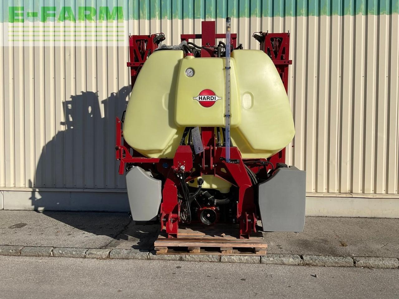 Hardi Mega 1500 - Pulverizador arrastrado: foto 3 Hardi Mega 1500 - Pulverizador arrastrado: foto 3