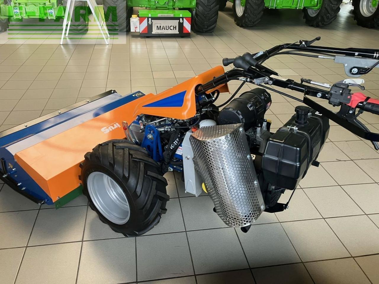 Irus unikom komfort 27,3 ps - Segadora: foto 3 Irus unikom komfort 27,3 ps - Segadora: foto 3