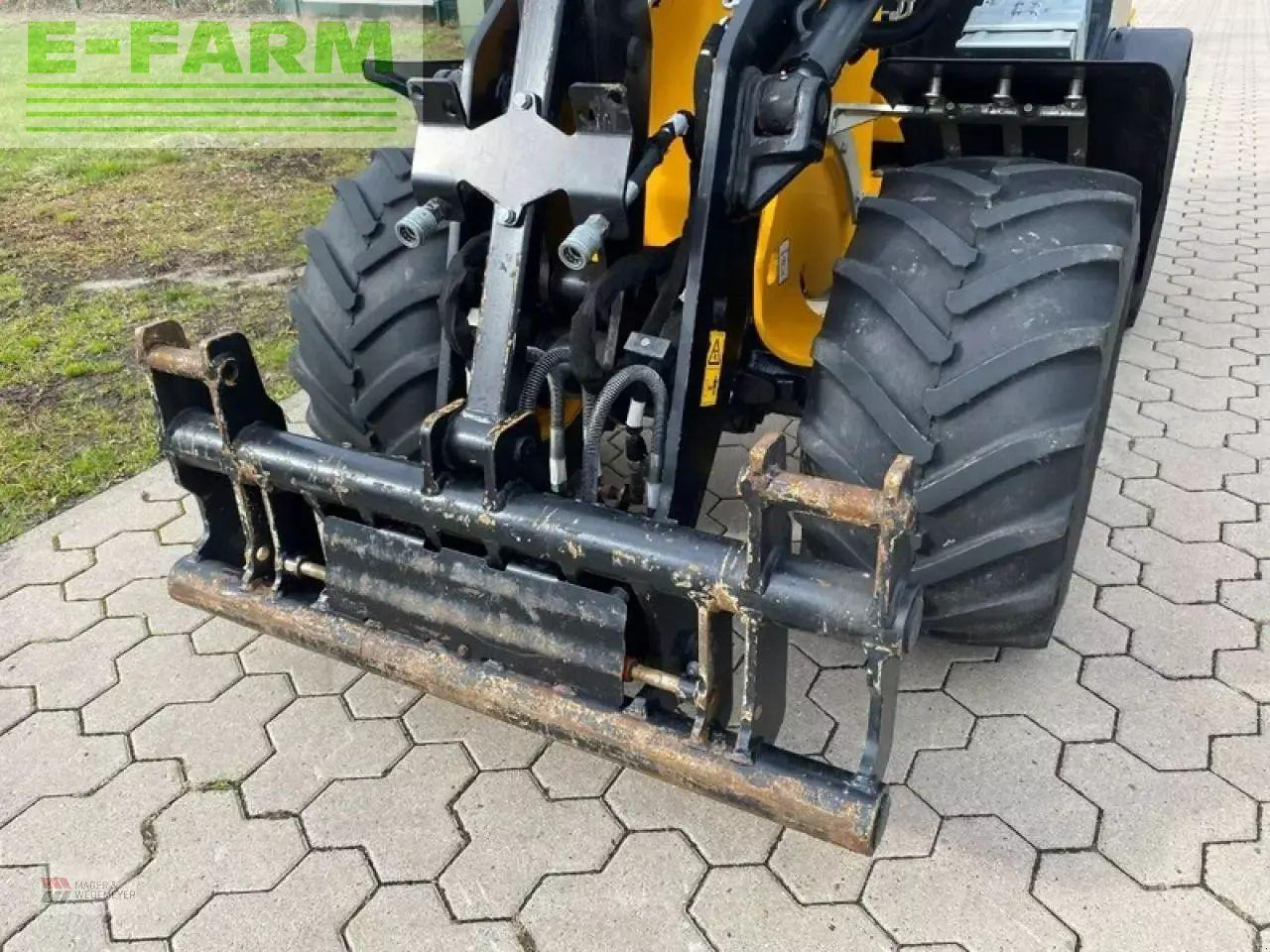 JCB 403 agri hoflader - Miniexcavadora: foto 2 JCB 403 agri hoflader - Miniexcavadora: foto 2